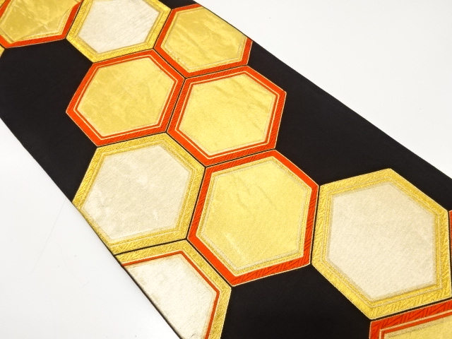 アンティーク　亀甲模様織出し袋帯（着用可）